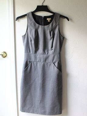 J CREW Sleeveless Gray Sheath Dress - Classic Professional Style - Mostly Wool